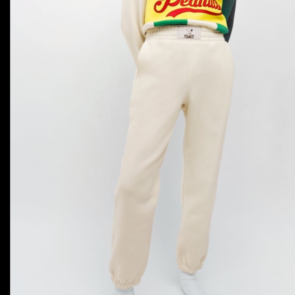 ZARA SNOOPY PEANUTS™ JOGGERS- HighWaist- NEW